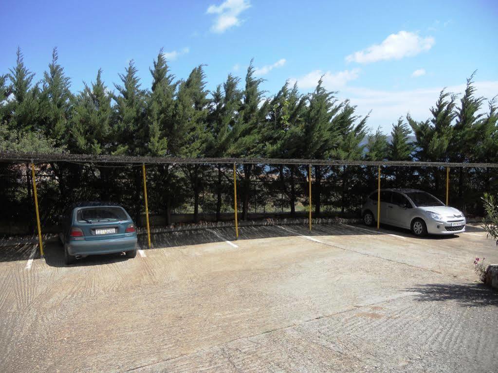 Iliopetro Monemvasía Exterior foto